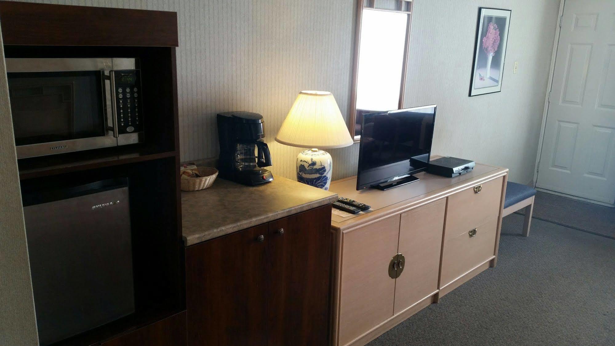 Hotel Motel Penn-Mass Trois-Rivières Eksteriør billede