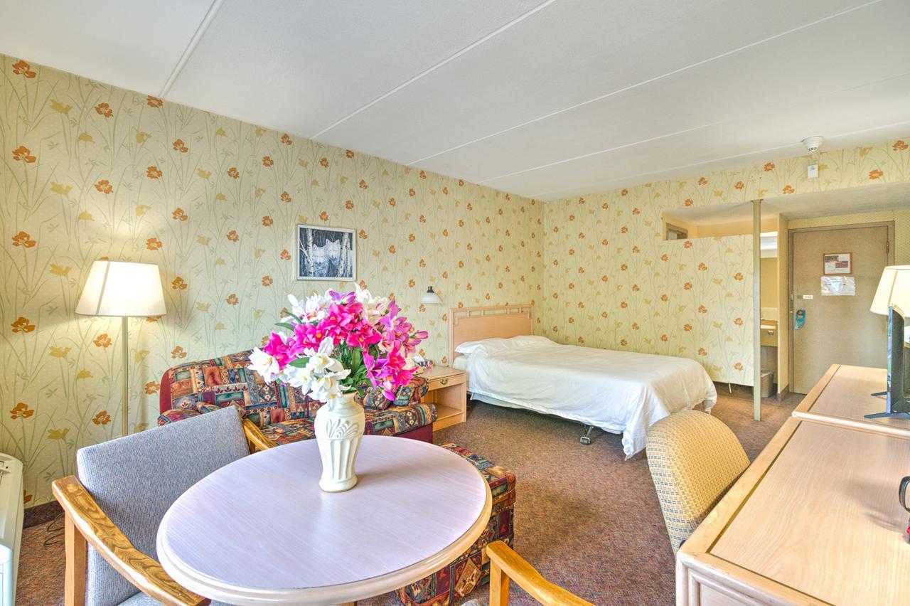 Hotel Motel Penn-Mass Trois-Rivières Eksteriør billede